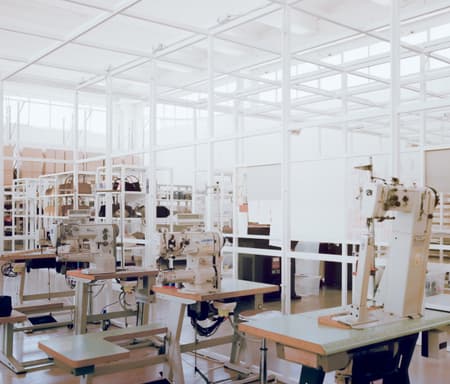 Bottega Bruzziches Headquarters